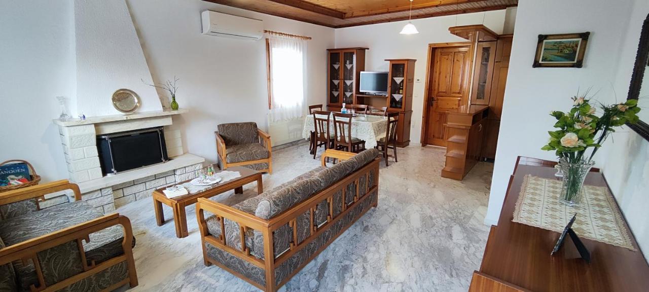 Apartamento Theofania'S Marble House Meteora Kastraki Exterior foto